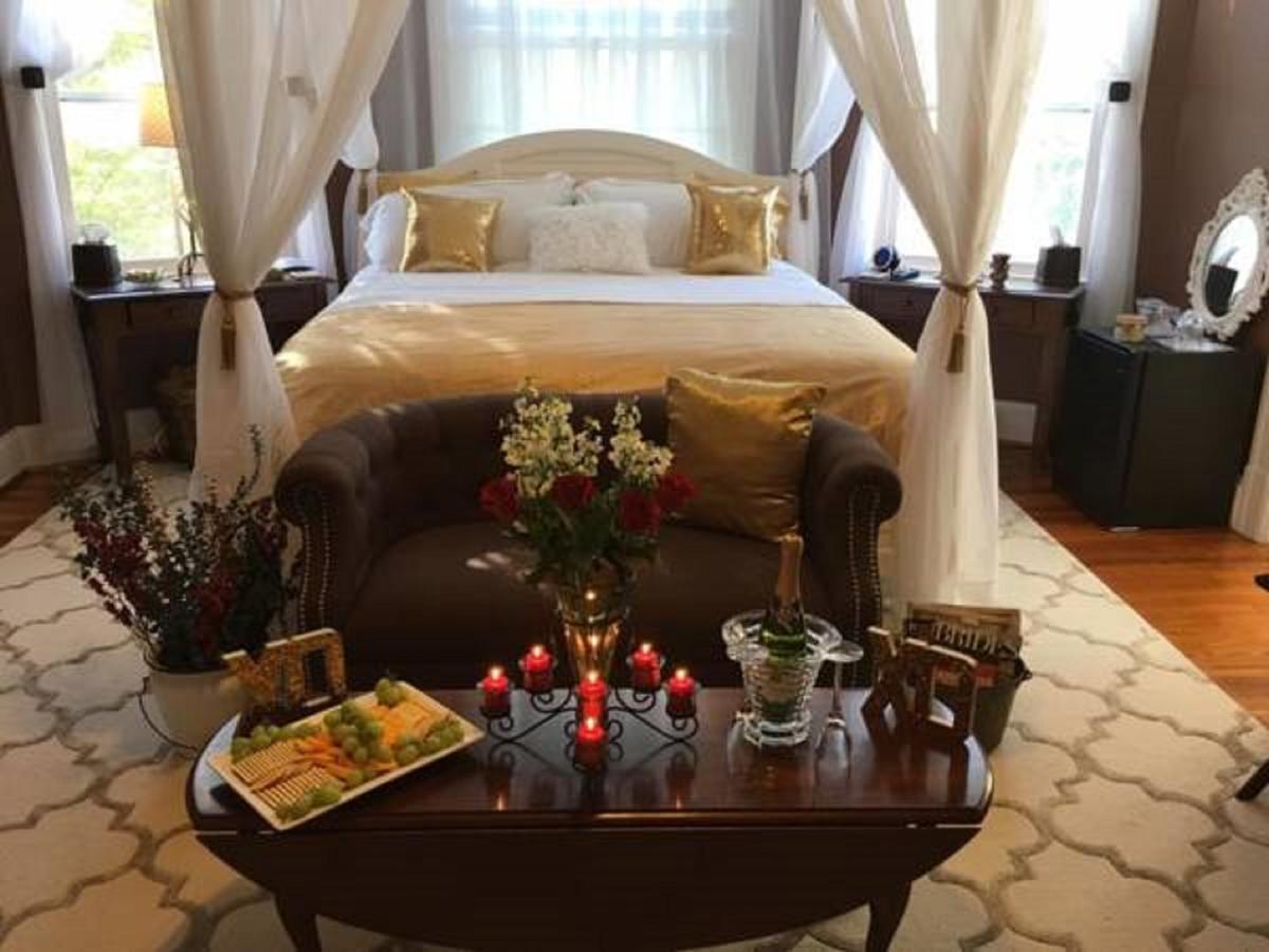 Winridge Manor Bed And Breakfast Madison Heights Екстер'єр фото