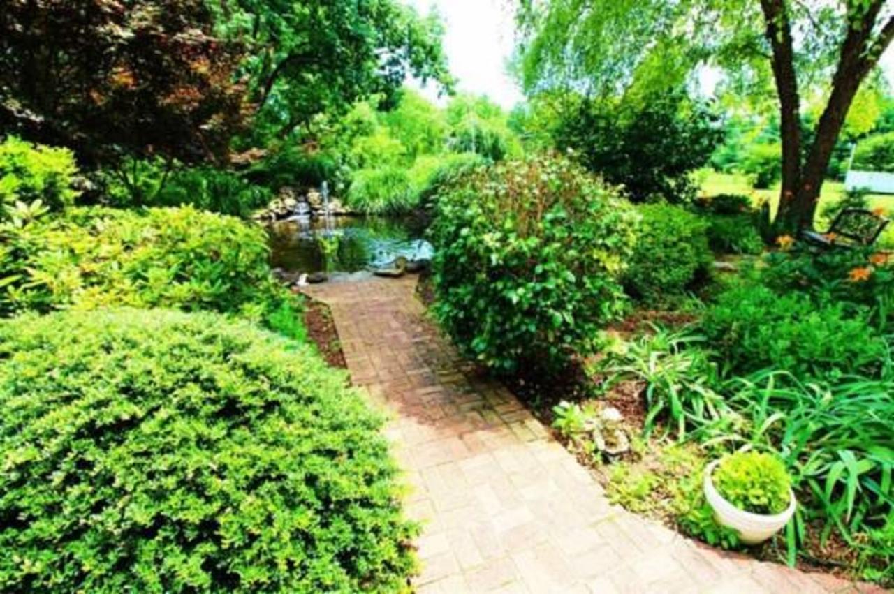Winridge Manor Bed And Breakfast Madison Heights Екстер'єр фото